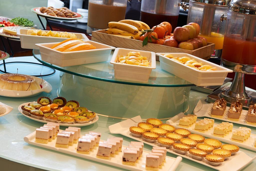 Gala Hotel Đài Bắc Ngoại thất bức ảnh